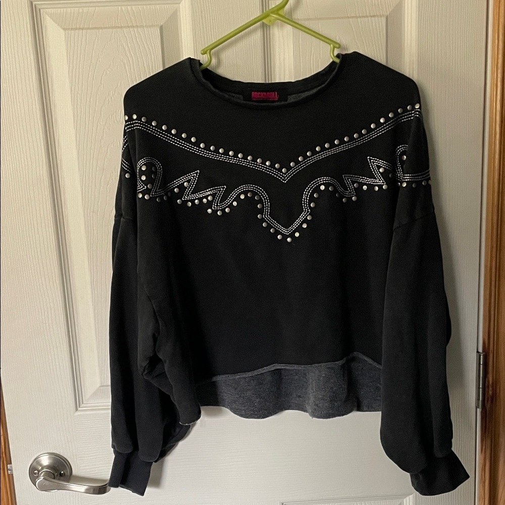 Black Stud-Embellished Women's Crop Pullover
